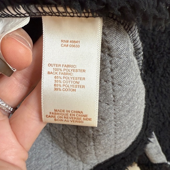 Aventura Cheyenne big shirt fleece jacket women’s large black grey EUC - Picture 5 of 8